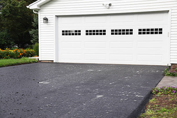 Best Custom Trim and Detailing for Siding  in Huntington Beach, CA