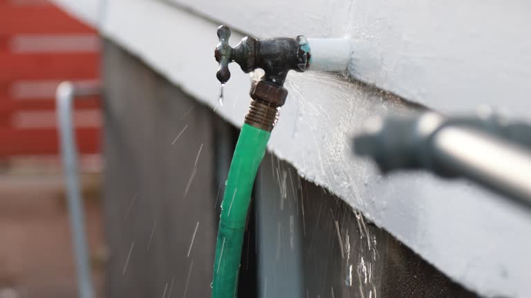 Best Fascia and Soffit Installation  in Huntington Beach, CA
